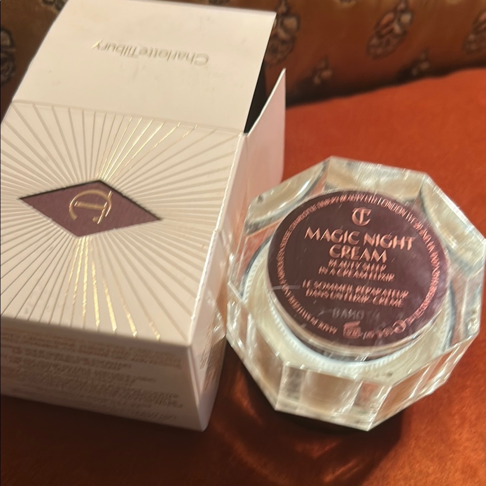 Charlotte Tilbury magic night cream
